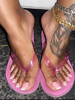 astonishing black girls feet