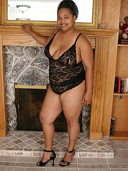 sexy coloured nude tie the knot tricky nude poses