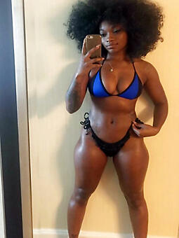 horny ebony over 30 pic